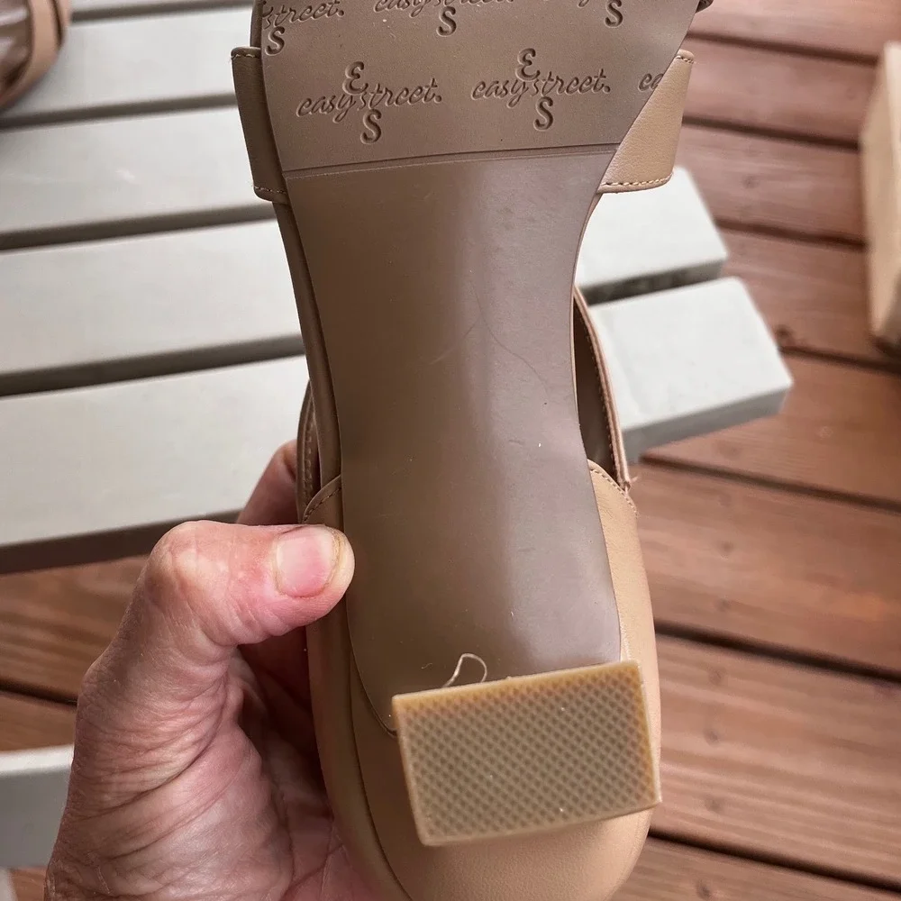 Easy Street Essie Nude Dress Sandals Womens 7.5 W Wide Low Kitten Heel Strappy